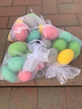 🆕- Pastel Speckled Decorative Eggs - Pink, Green, Yellow & Gray 3 Bags Of 12